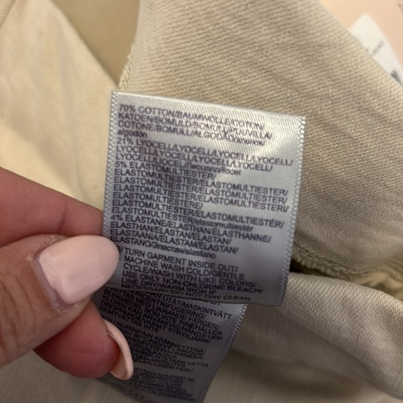 NYDJ Pull On Skinny Ankle Jeans in Feather - Picture 9 of 9